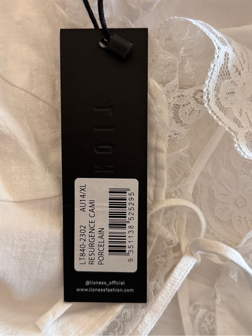 Lioness Resurgence Cami Porcelain Lace-Trim Open Tie Front Crop Top Size AU14/XL - Picture 7 of 9